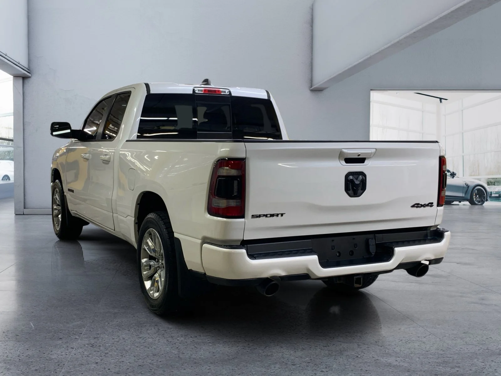 Used 2019 White Ram Sport image 3