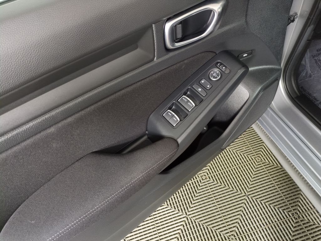 2026 Honda Civic LX - Photo 15