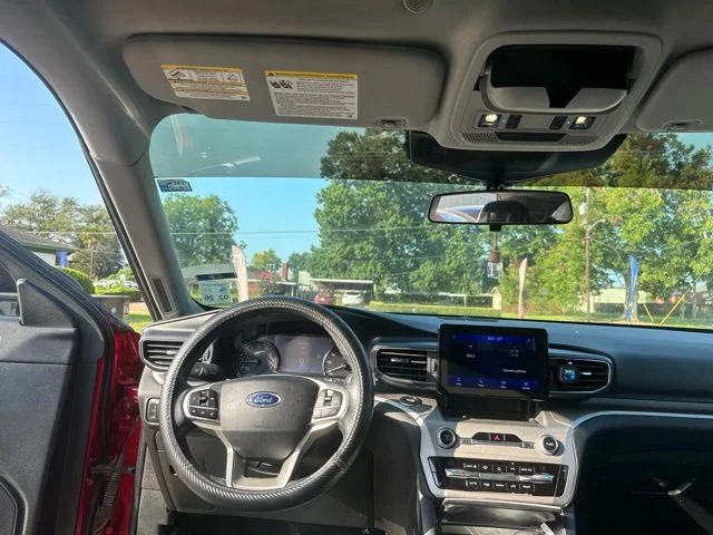 Used 2021 Red Ford XLT image 24