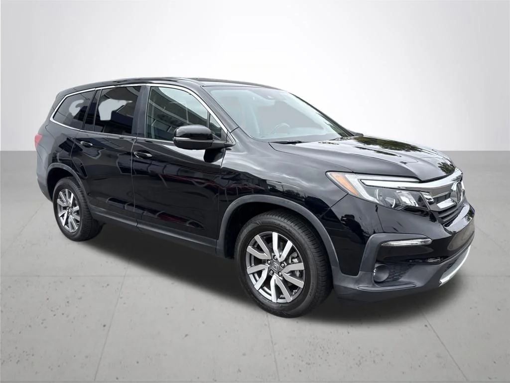 Used 2021 Black Honda EX-L image 4