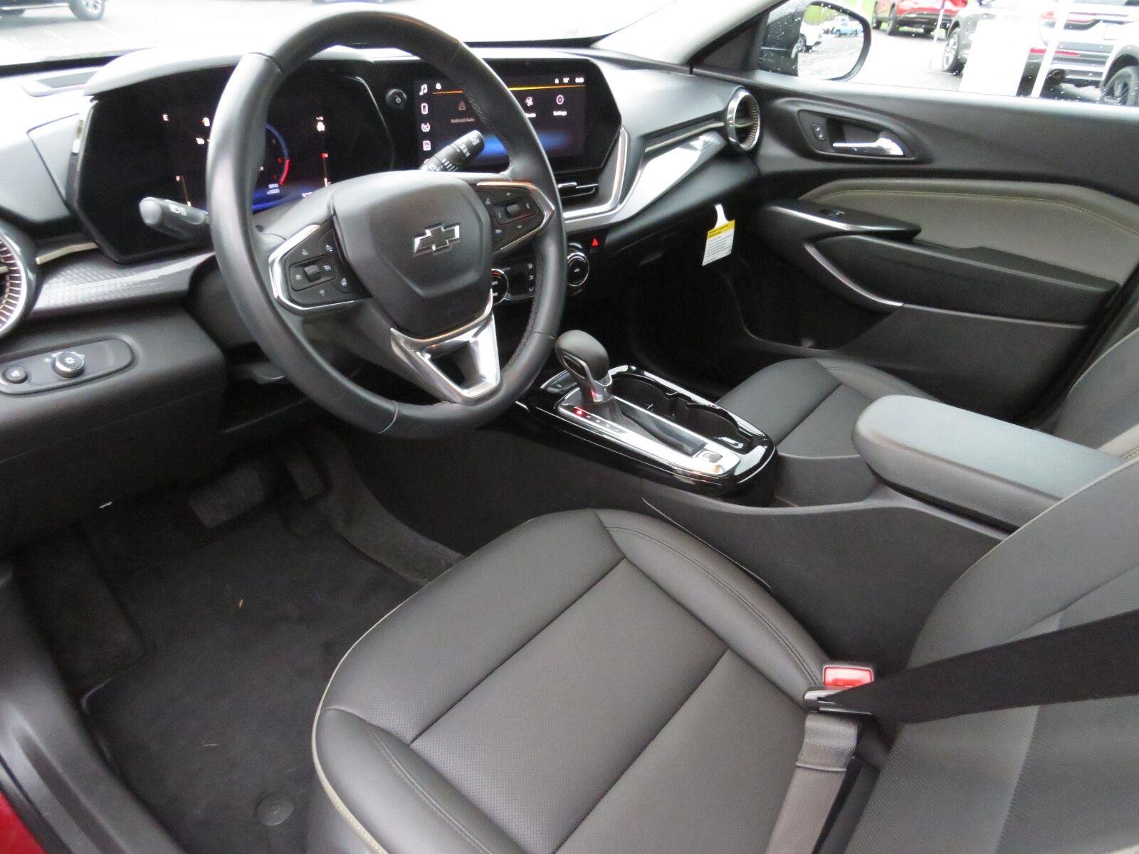 Used 2024 Crimson Metallic Chevrolet ACTIV image 22