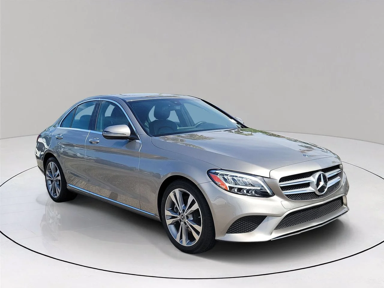 Used 2020 Silver Mercedes-Benz C 300 image 3