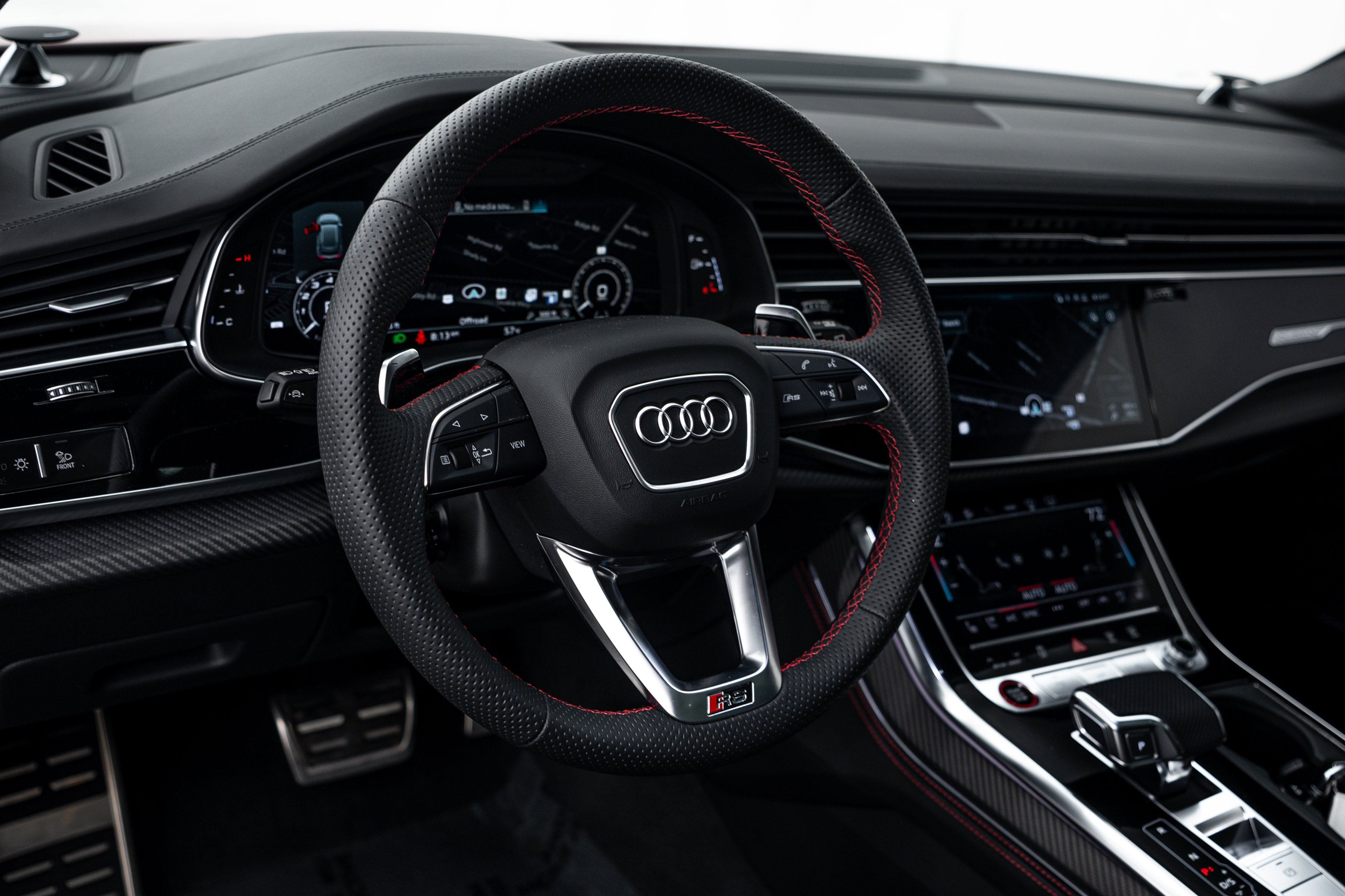 2025 Audi RS Q8 Base - Photo 11