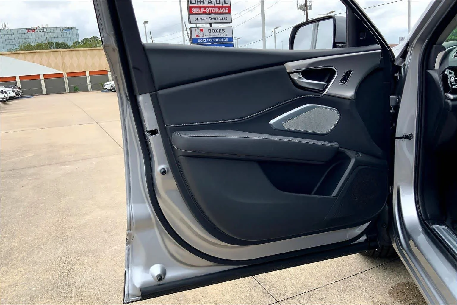 New 2026 Solar Silver Metallic Acura w/Technology Package image 10