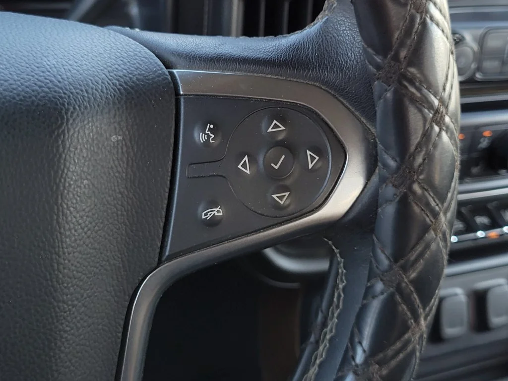 Used 2019 GRAPHITE METALLIC Chevrolet LTZ image 30
