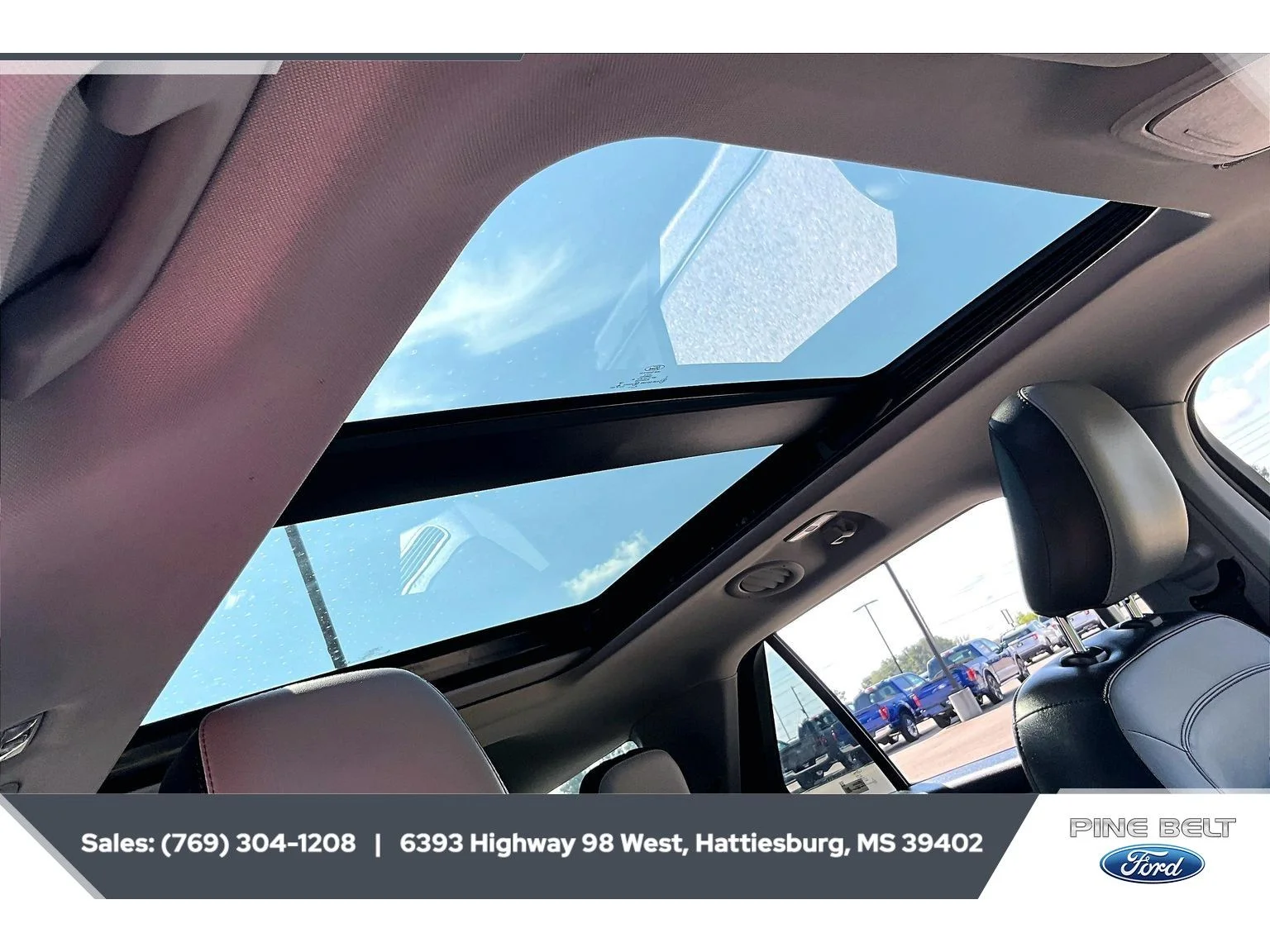 Used 2021 Agate Black Metallic Ford XLT image 16