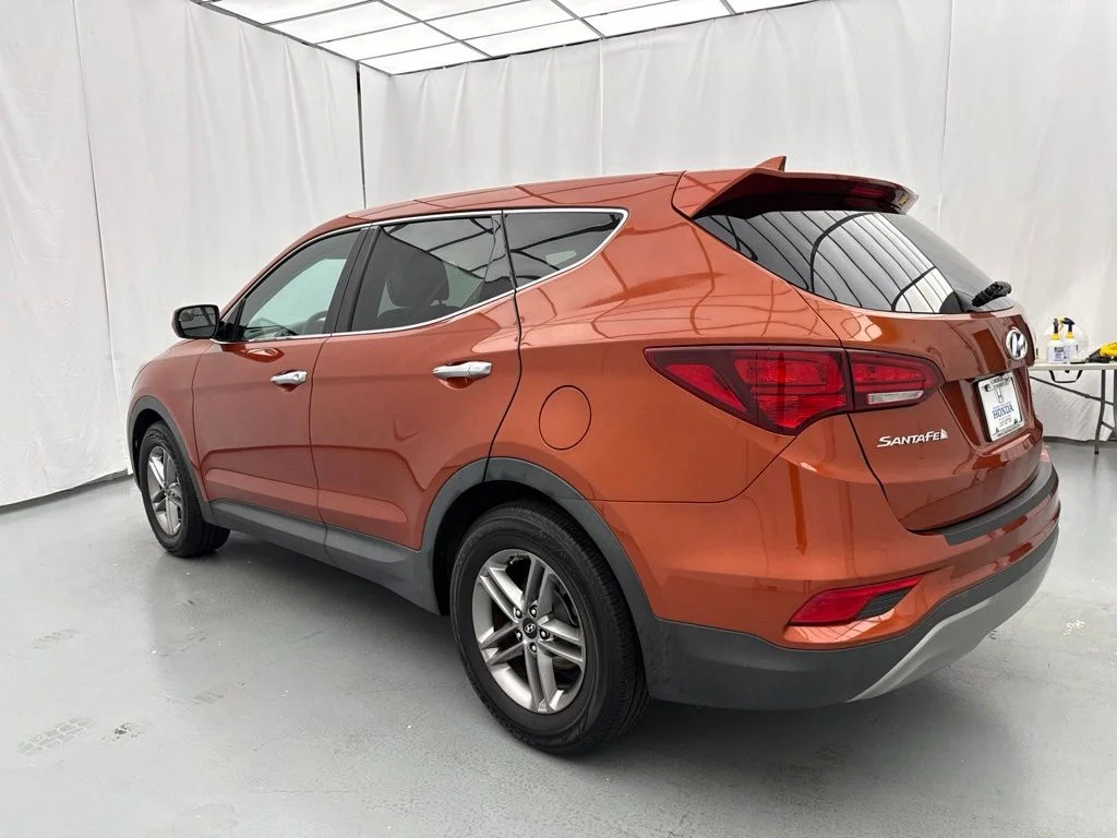Used 2017 Copper Hyundai 2.4 Base image 5
