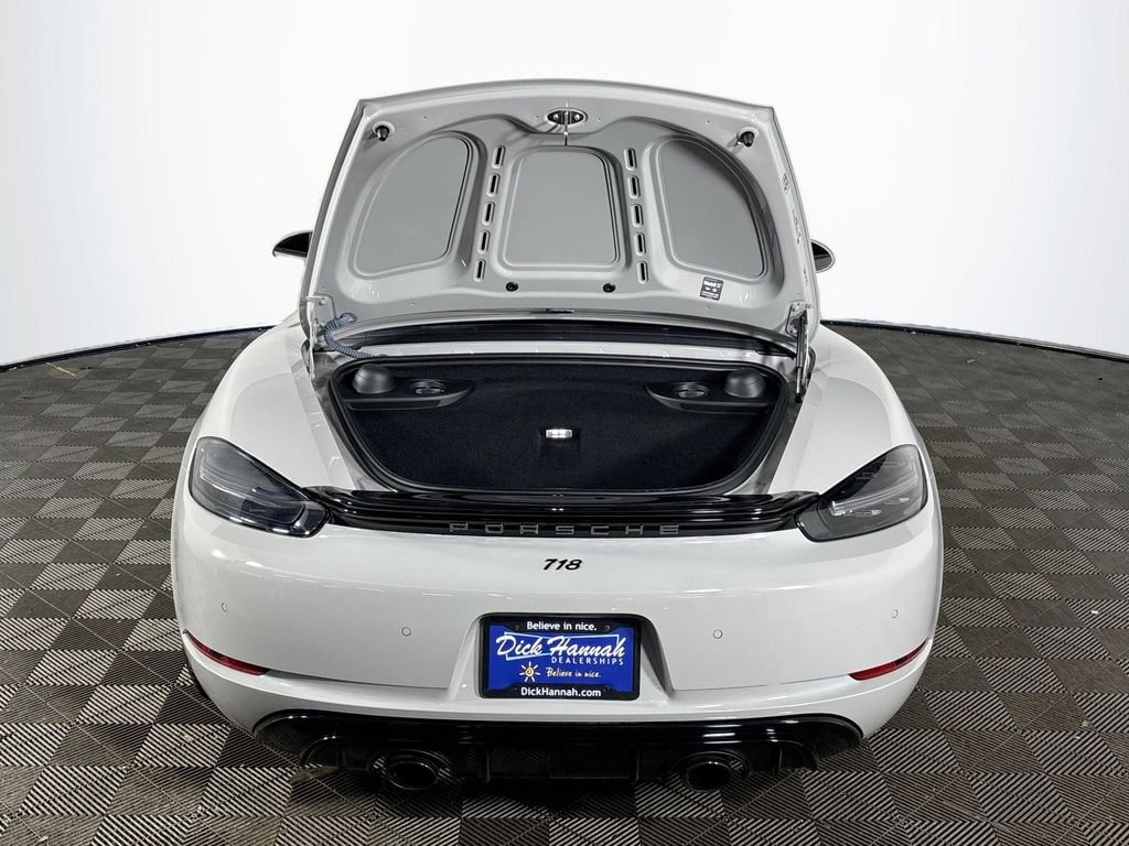 Used 2025 Chalk Porsche GTS image 18