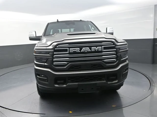 New 2026 Granite Crystal Metallic Clear-Coat Exterior Paint RAM Laramie image 5