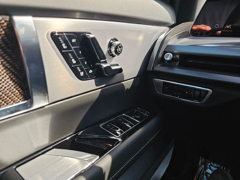 New 2027 Argent Silver Metallic Cadillac Sport image 32