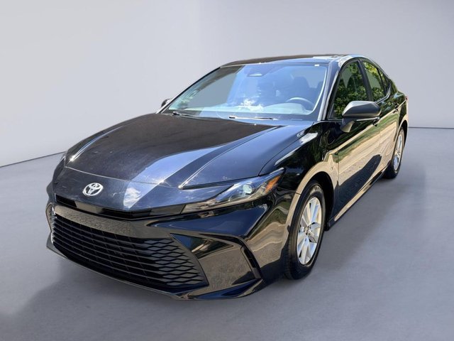 2025 Toyota Camry Hybrid LE