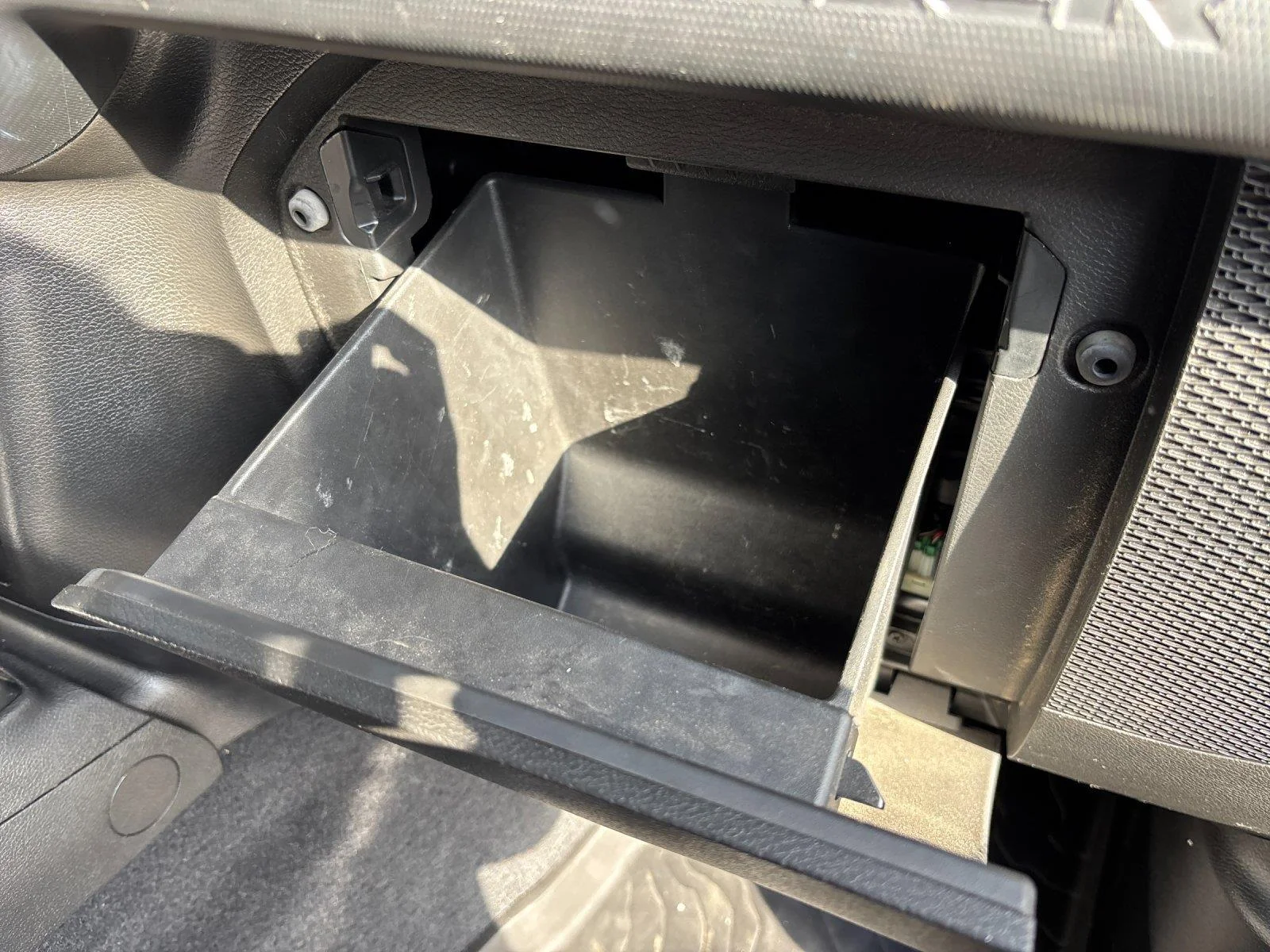 Used 2022 Black Clearcoat Jeep Unlimited Sport Altitude image 38