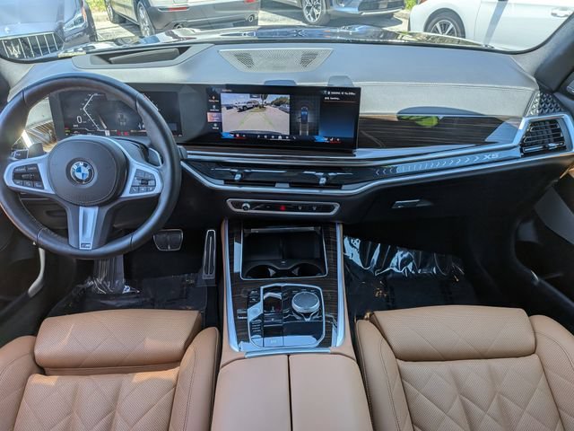 Used 2026 Black Sapphire Metallic BMW sDrive40i image 17