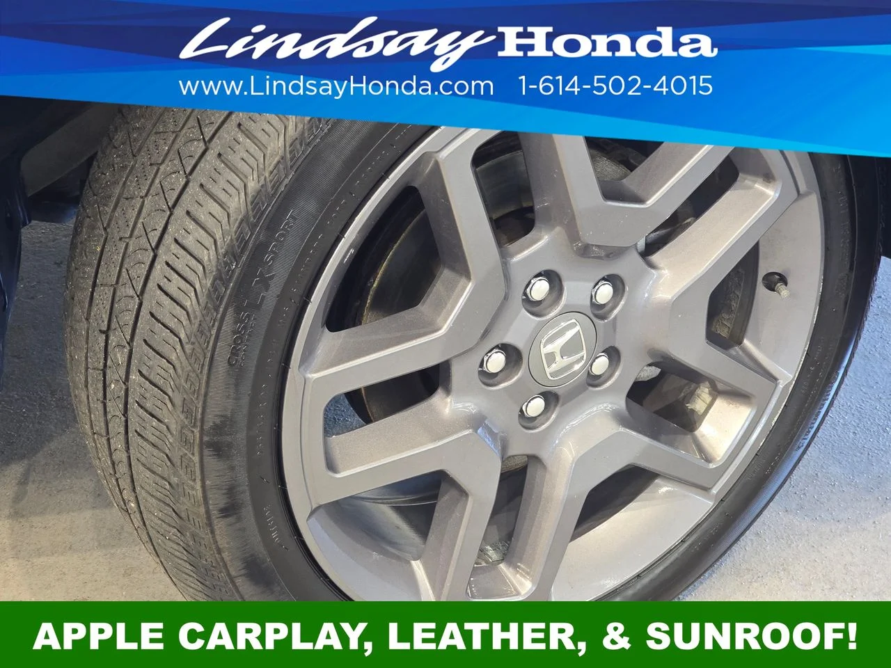 Used 2022 Crystal Black Pearl Honda EX-L image 25