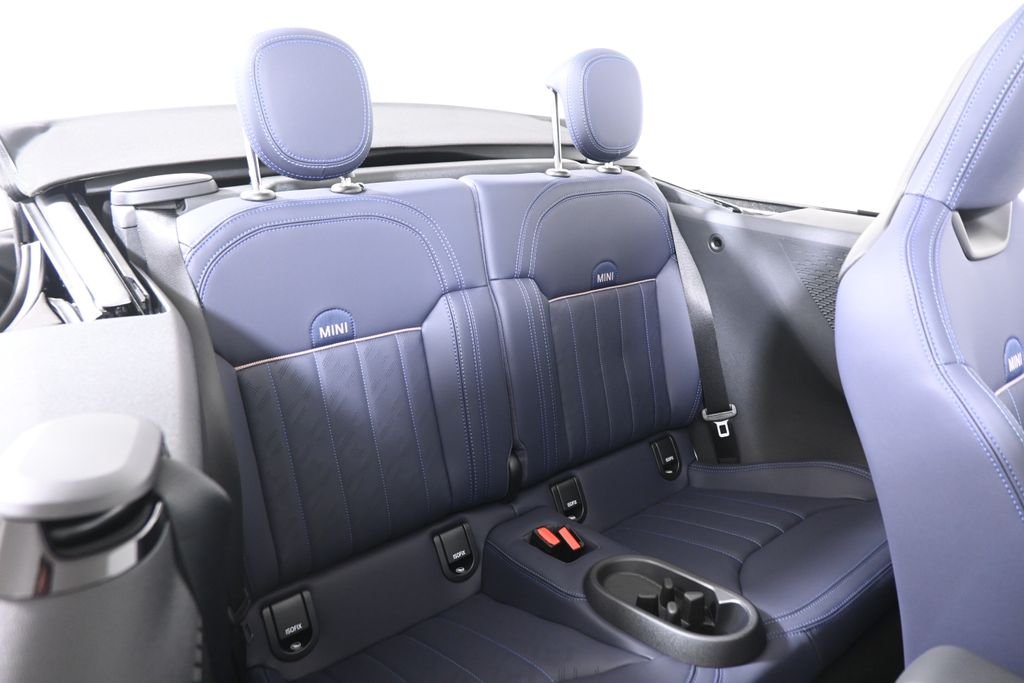 2026 MINI Convertible S - Photo 37