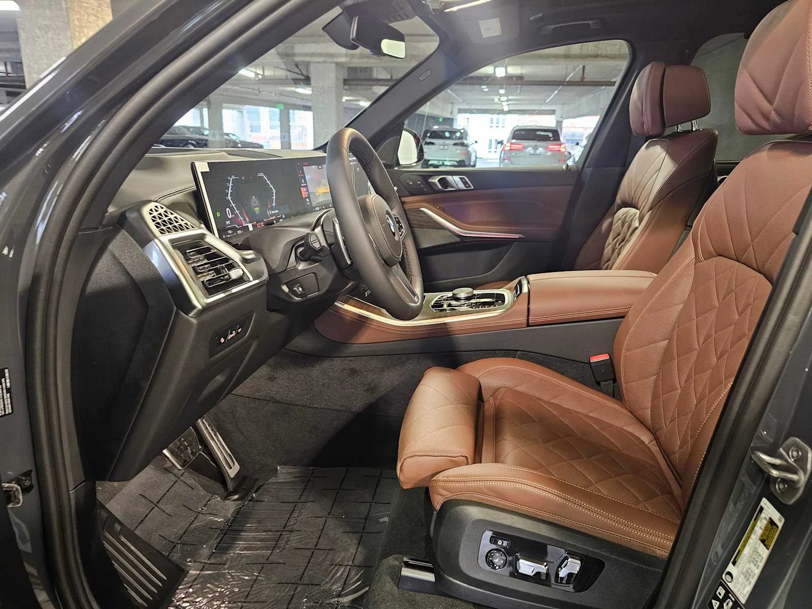 New 2026 Dravit Grey Metallic BMW xDrive40i image 32