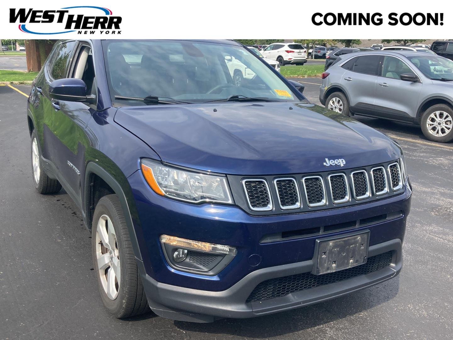 Used 2021 Jazz Blue Pearlcoat Jeep Latitude image 1