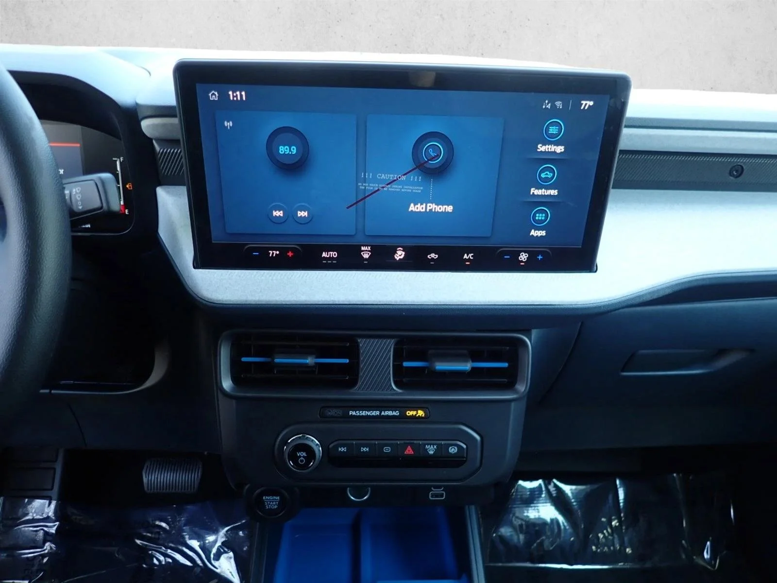 New 2026 Space White Metallic Ford XLT image 14