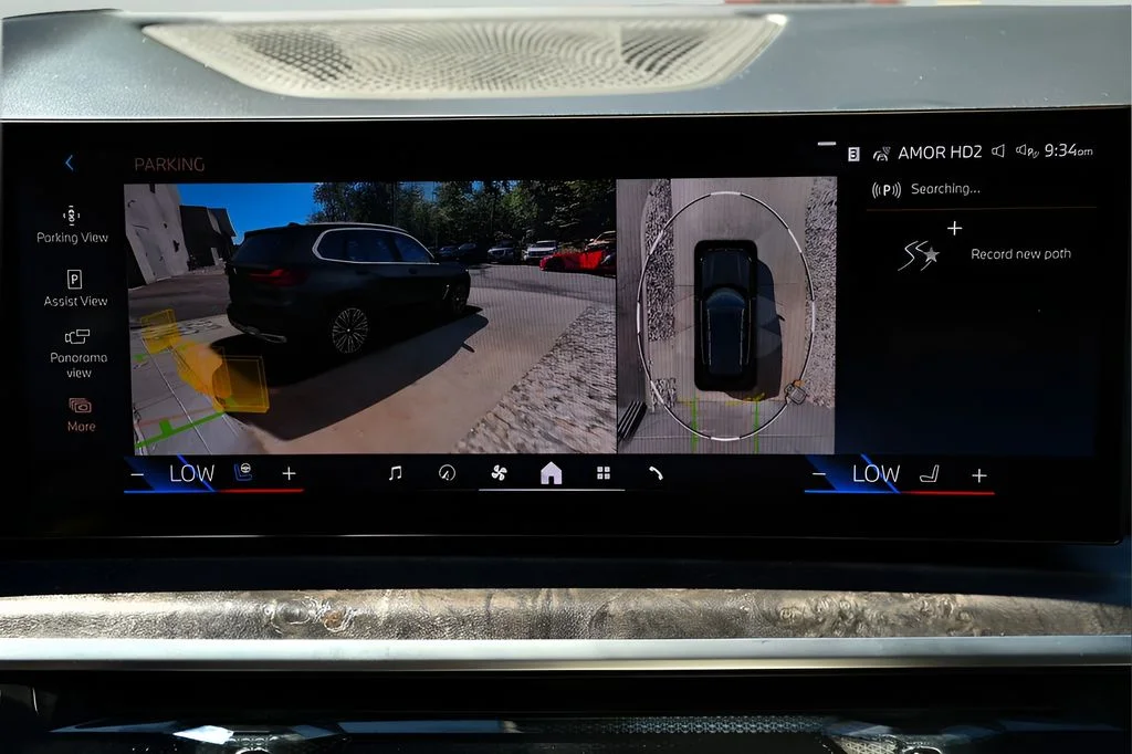 Used 2025 Gray BMW xDrive40i image 24