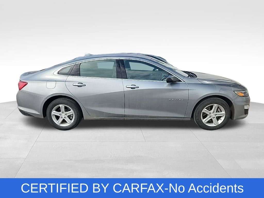 Used 2024 Chevrolet Malibu 1LT with VIN 1G1ZD5ST6RF125216 for sale in Northfield, Minnesota