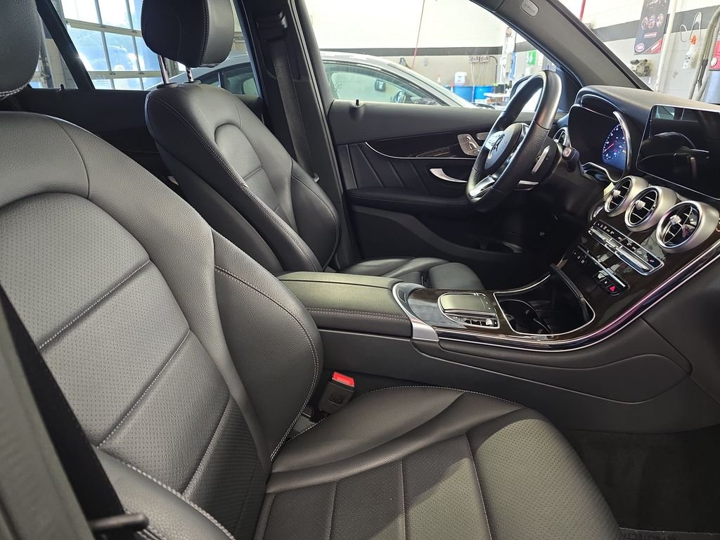 Certified Used 2022 Gray Mercedes-Benz GLC 300 image 11
