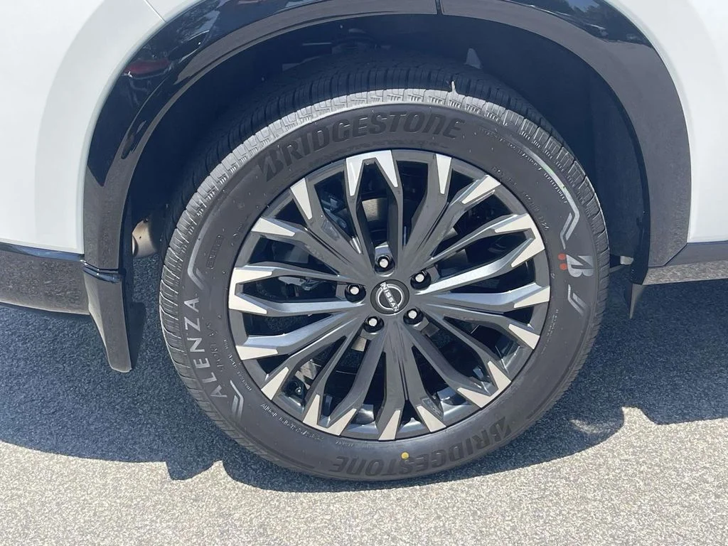New 2026 White Nissan Platinum image 7
