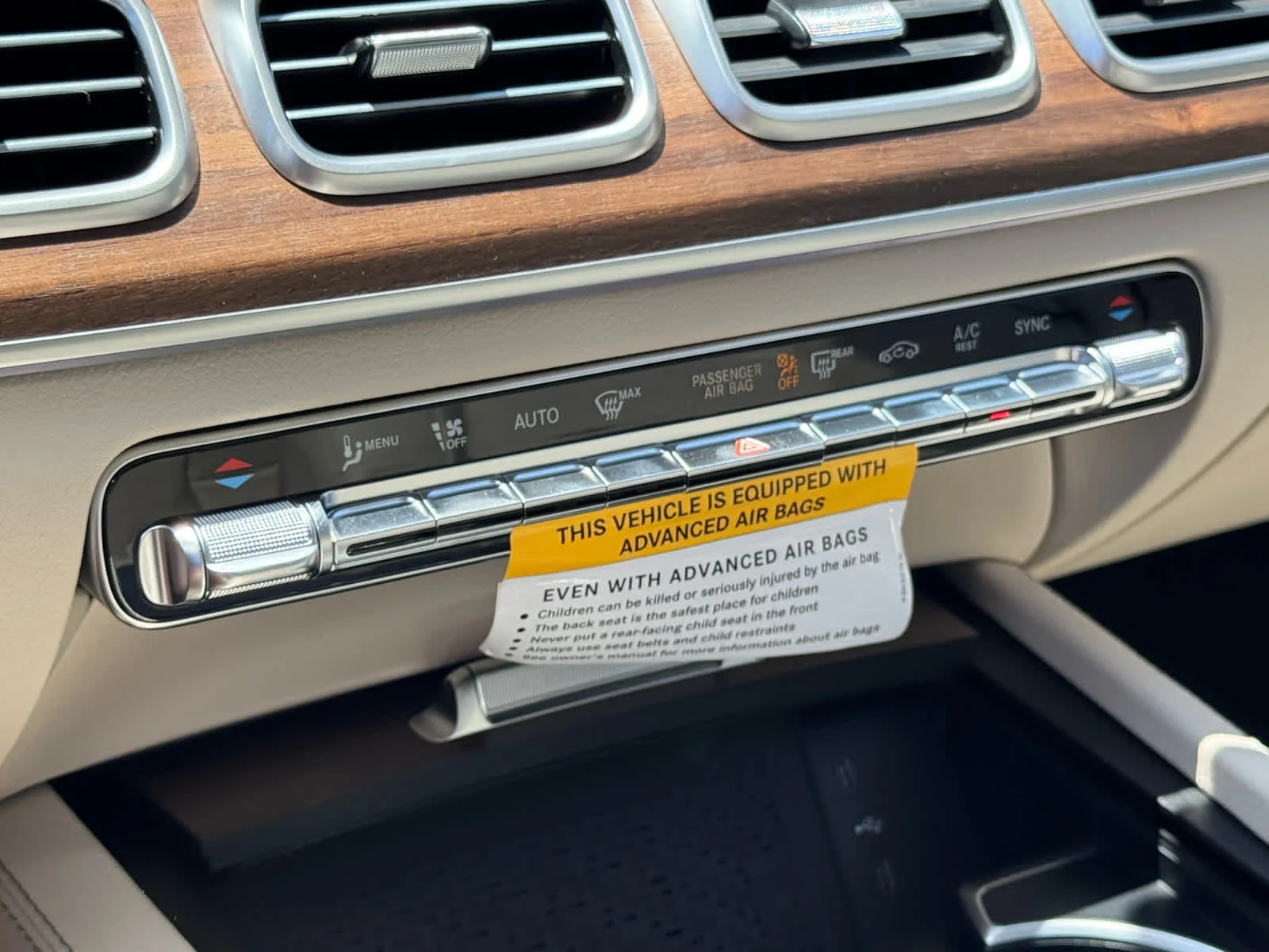 New 2026 Polar White Mercedes-Benz GLE 350 image 23