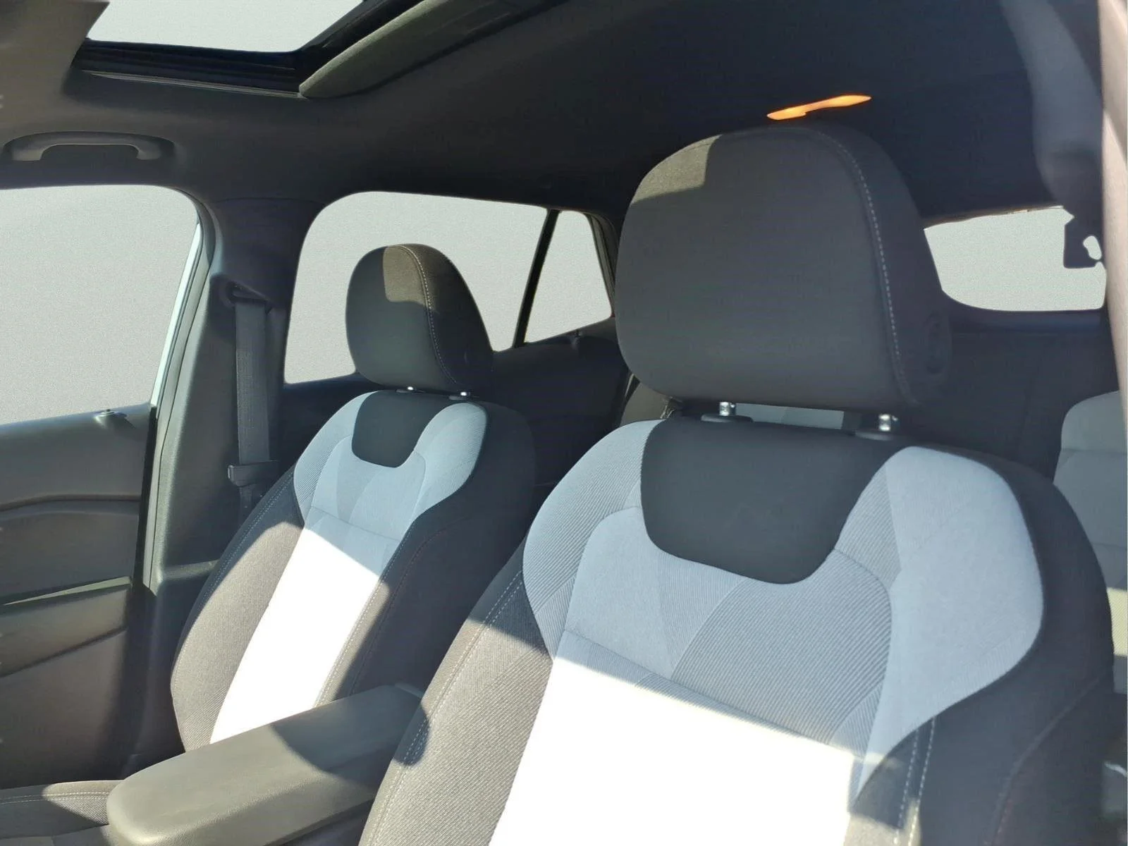 Used 2024 Sterling Gray Metallic Chevrolet 1RS image 17