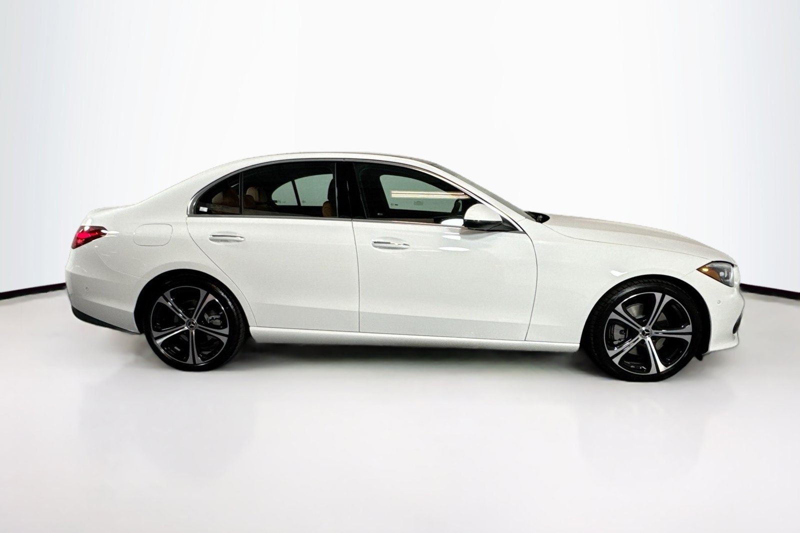 New 2026 Polar White Mercedes-Benz C 300 image 4