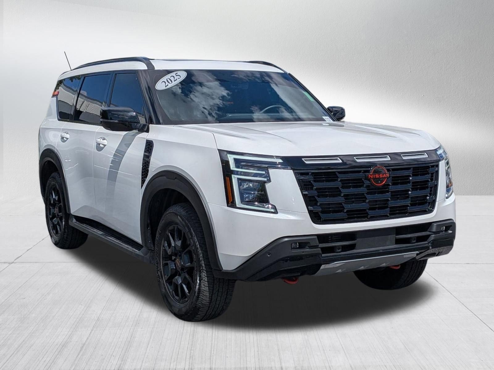 Certified Used 2025 White Nissan PRO-4X 4WD image 7