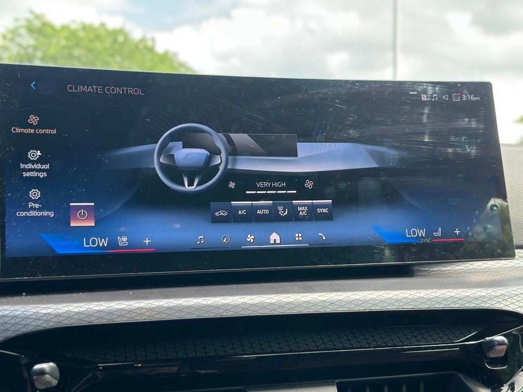 New 2026 Black Sapphire Metallic BMW 430i xDrive image 40