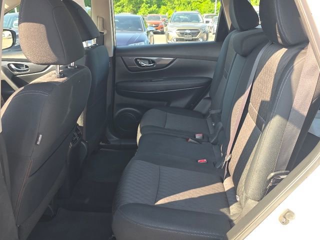 2017 Nissan Rogue S - Photo 21