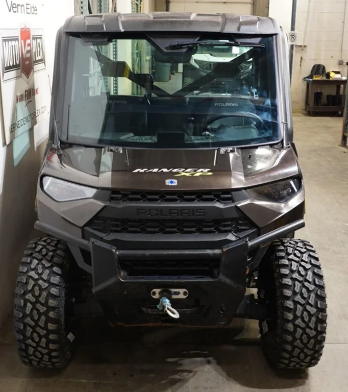 Used 2023 BLACK Polaris Premium image 4