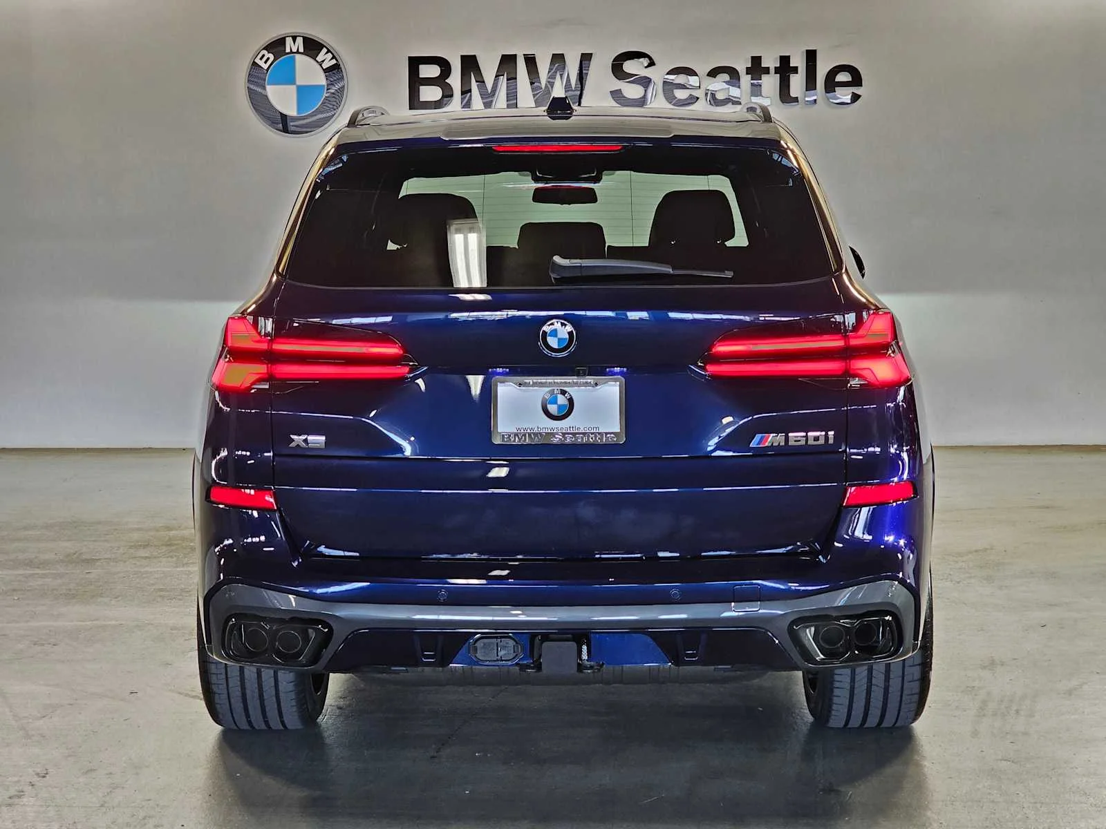 New 2026 Tanzanite Blue II Metallic BMW M60i image 5
