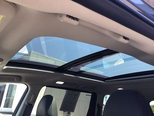 Used 2022 Magnetite Gray Metallic Subaru Touring image 24