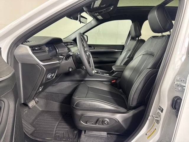Used 2026 Bright White Clearcoat Jeep Limited Reserve image 11