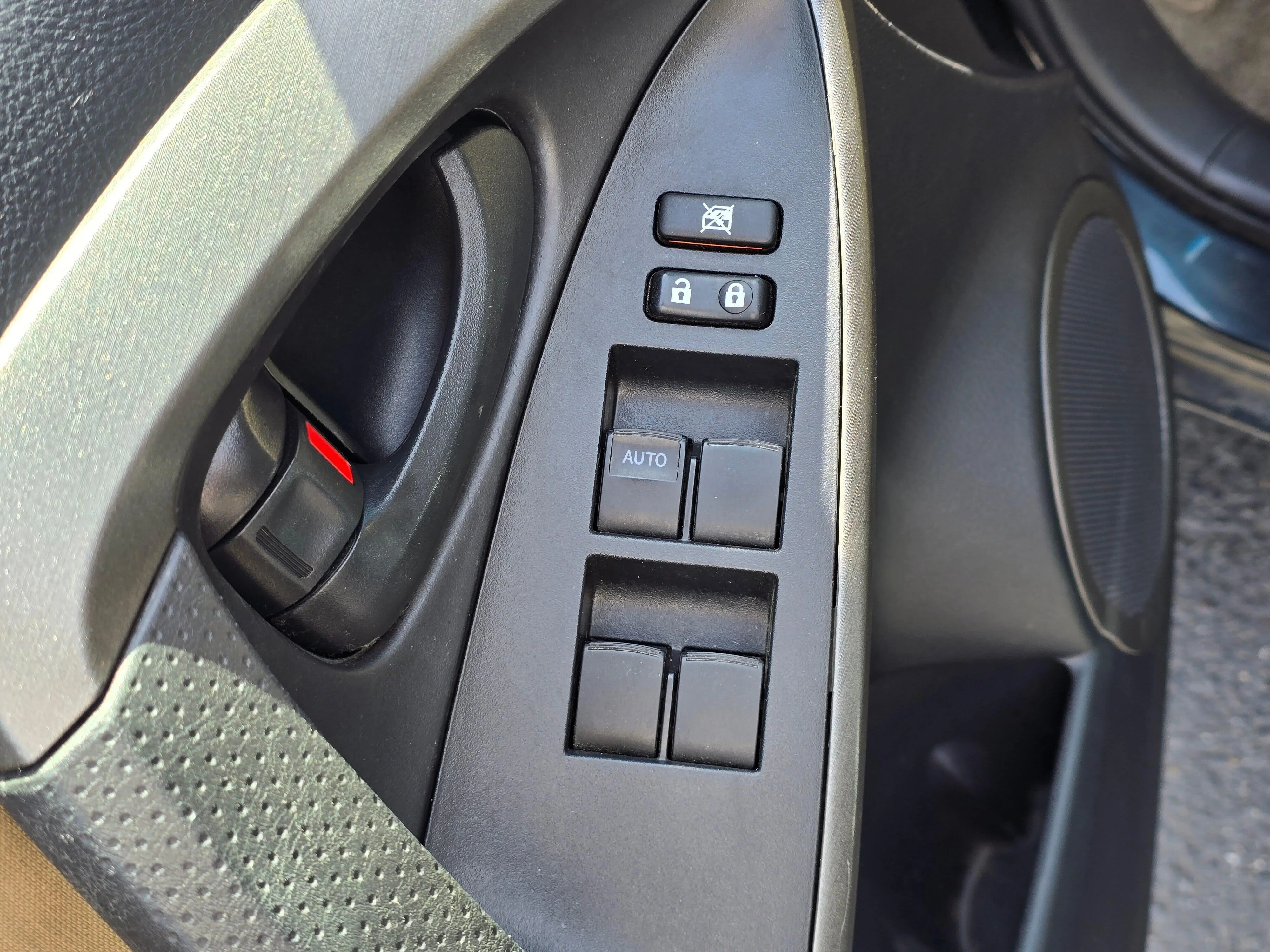 Used 2010 Black Forest Pearl Toyota Base image 13