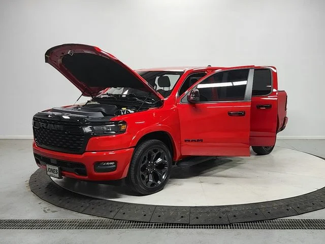 Used 2025 Red Ram Big Horn/Lone Star image 11