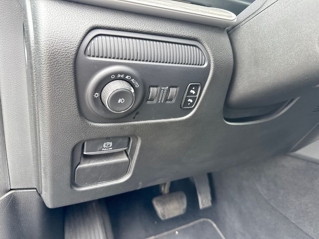 Used 2024 Black Jeep Series II image 11