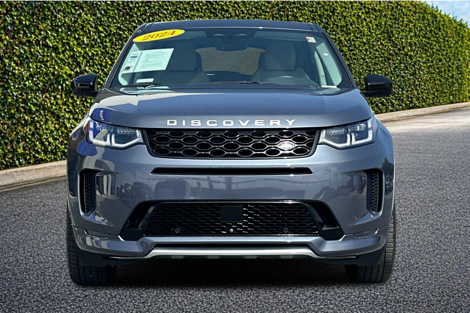 Used 2024 Blue Land Rover S image 9