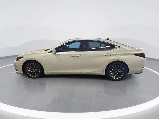 Used 2024 White Lexus 350 Ultra Luxury image 6