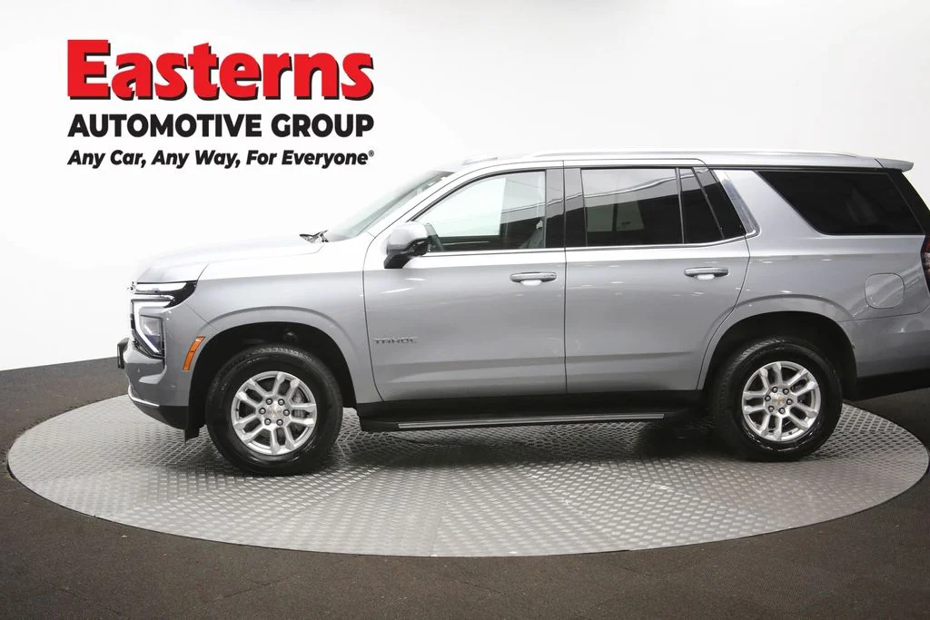 Used 2025 Gray Chevrolet LT image 63