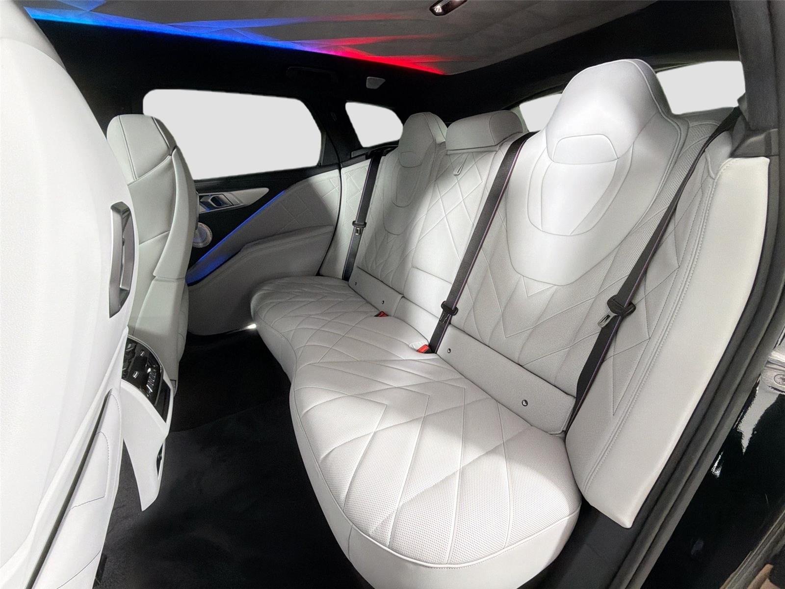 New 2026 Black Sapphire Metallic BMW Label image 23