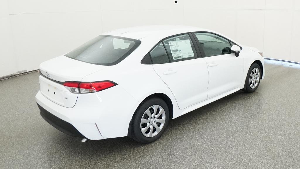 New 2026 Ice Cap Toyota LE image 18