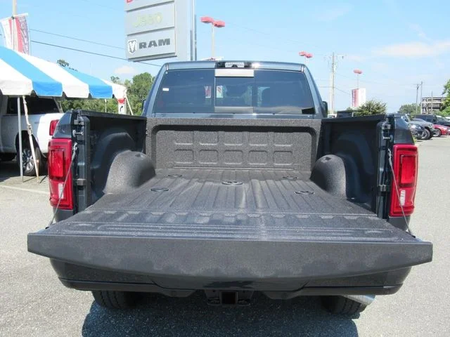2026 RAM 2500 Big Horn - Photo 6