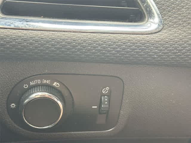 Used 2017 PEPPERDUST METALLIC Chevrolet LT image 22