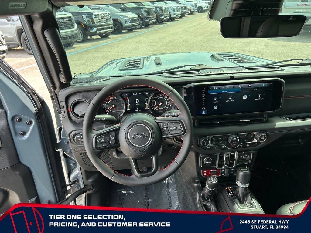 Used 2024 Gray Jeep 4-Door Recon 4x4 image 26