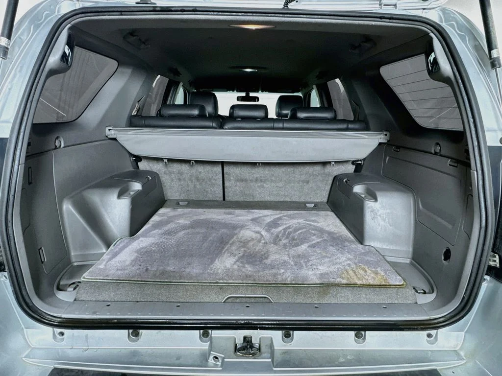 Used 2006 Silver Toyota SR5 Sport image 25