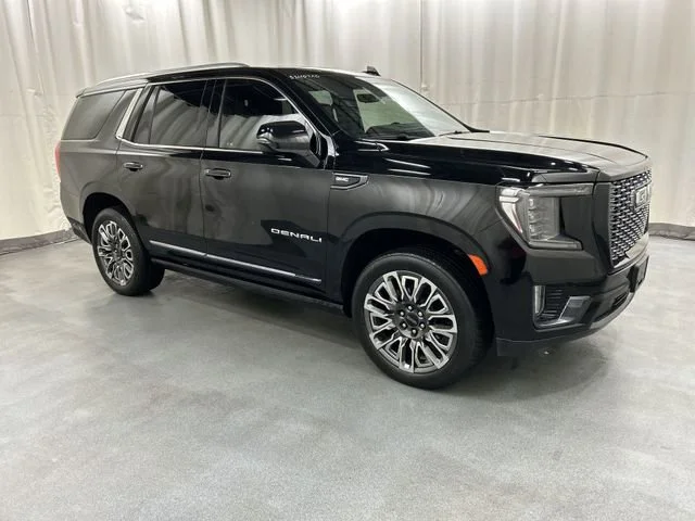 2023 GMC Yukon Denali Ultimate's photo