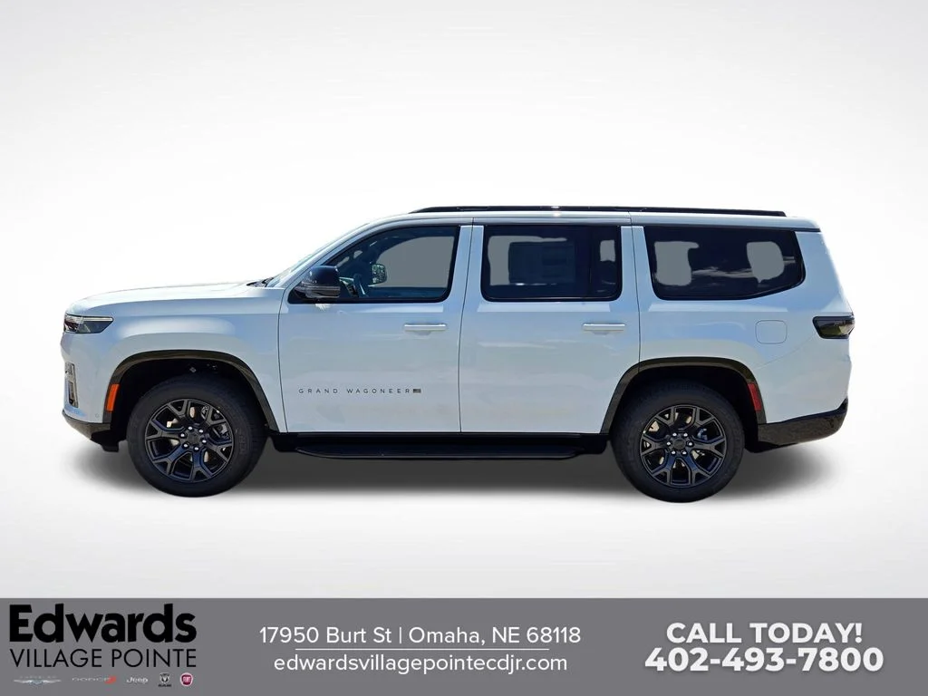 New 2026 Bright White Clear-Coat Exterior Paint Jeep Limited Altitude image 6